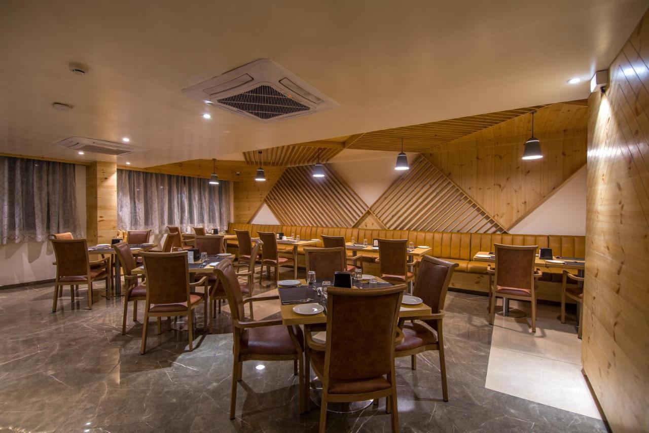 Zion - A Luxurious Hotel Bangalore Luaran gambar