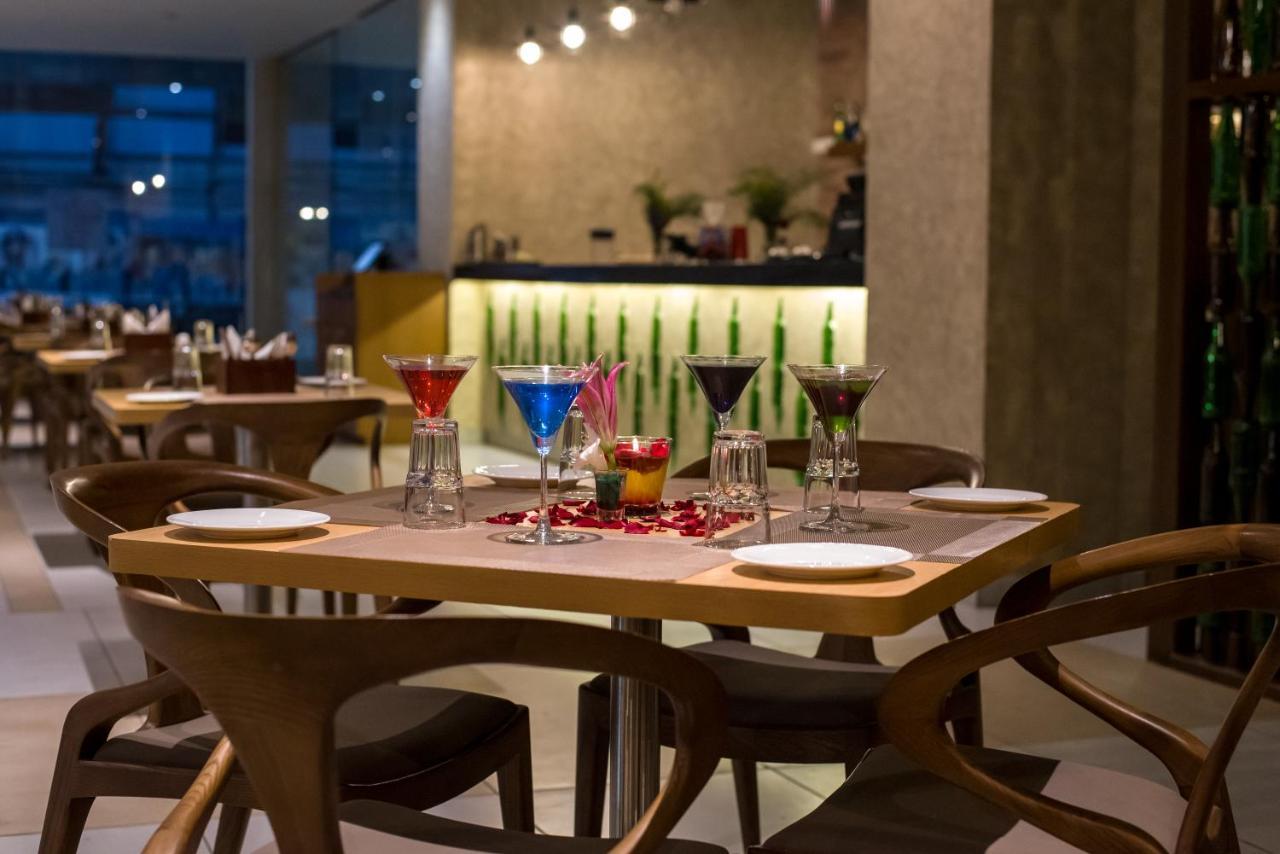Zion - A Luxurious Hotel Bangalore Luaran gambar