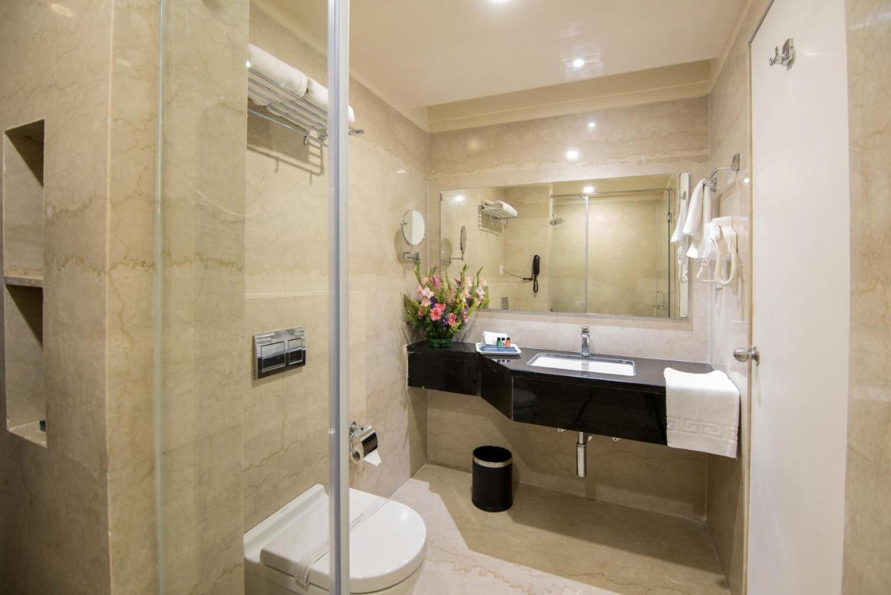 Zion - A Luxurious Hotel Bangalore Luaran gambar