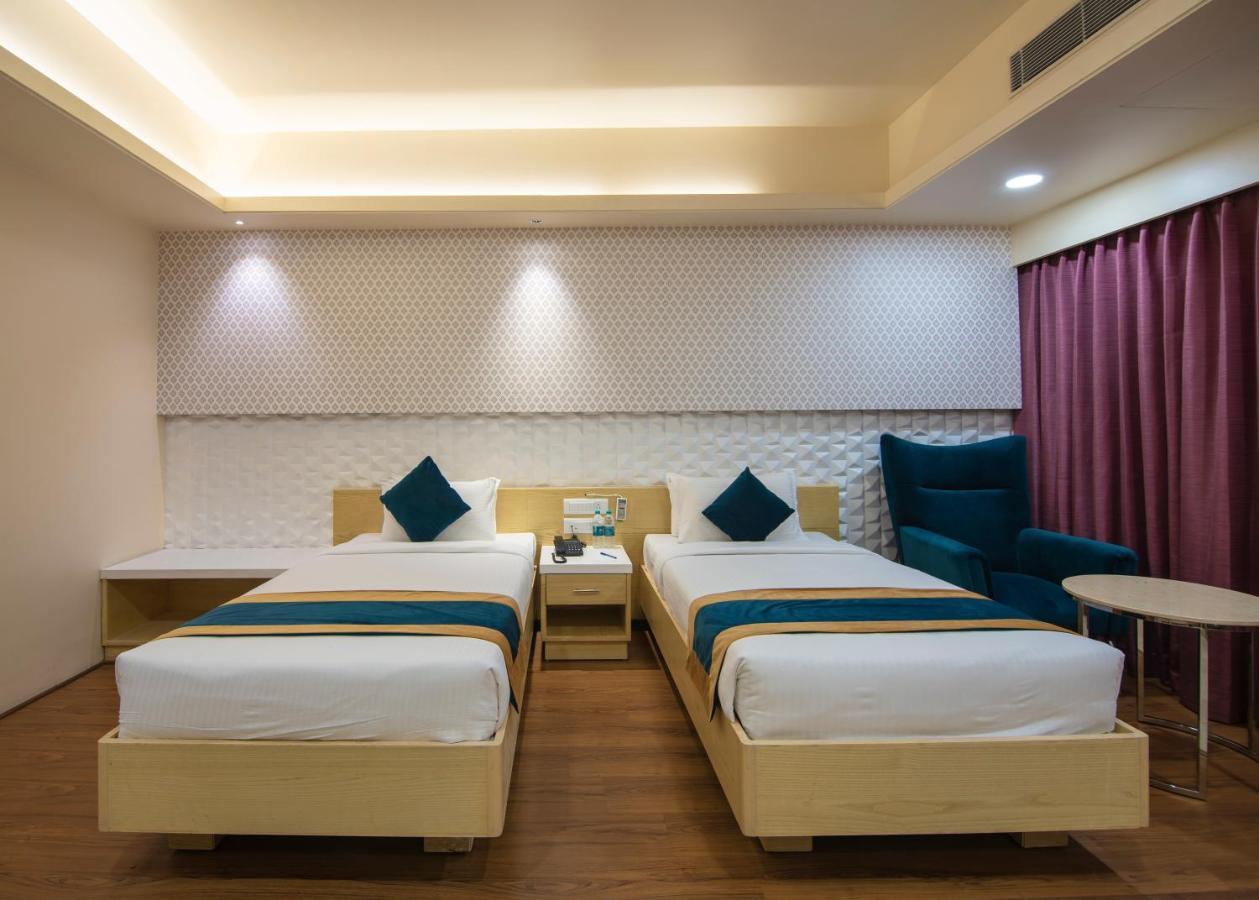 Zion - A Luxurious Hotel Bangalore Luaran gambar