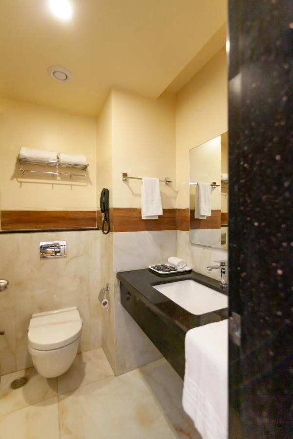 Zion - A Luxurious Hotel Bangalore Luaran gambar